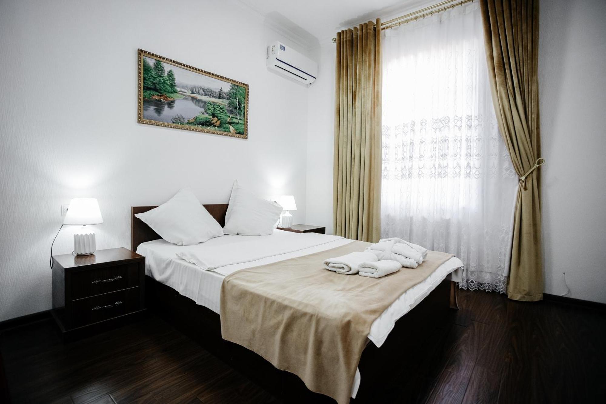 Karakalpak Palace Hotel Nukus Eksteriør billede